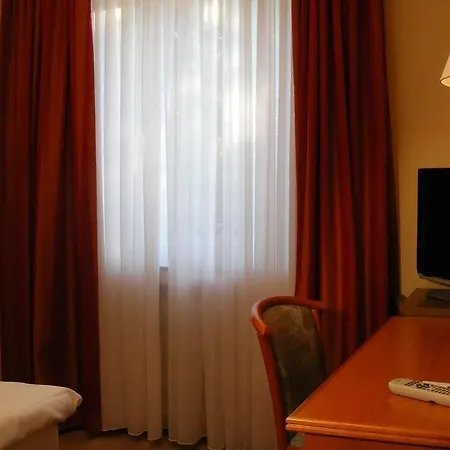 Vivotel Sonderfeld Otel Grevenbroich